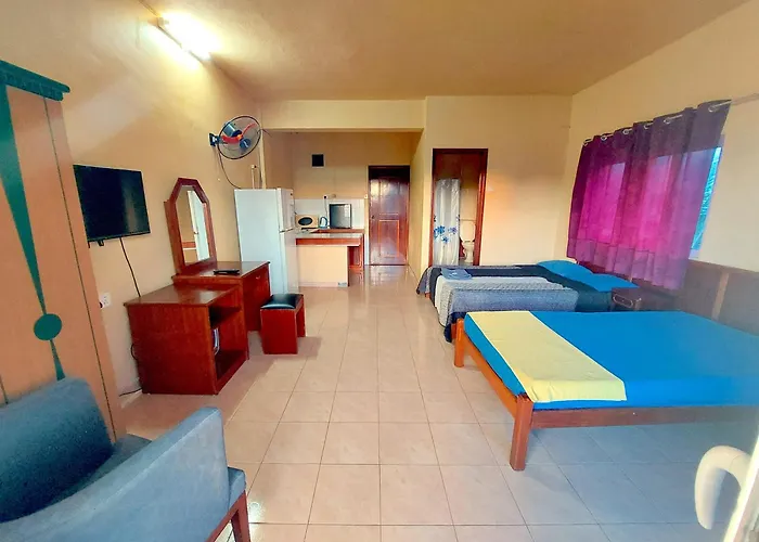 Latanier Beach Hotel